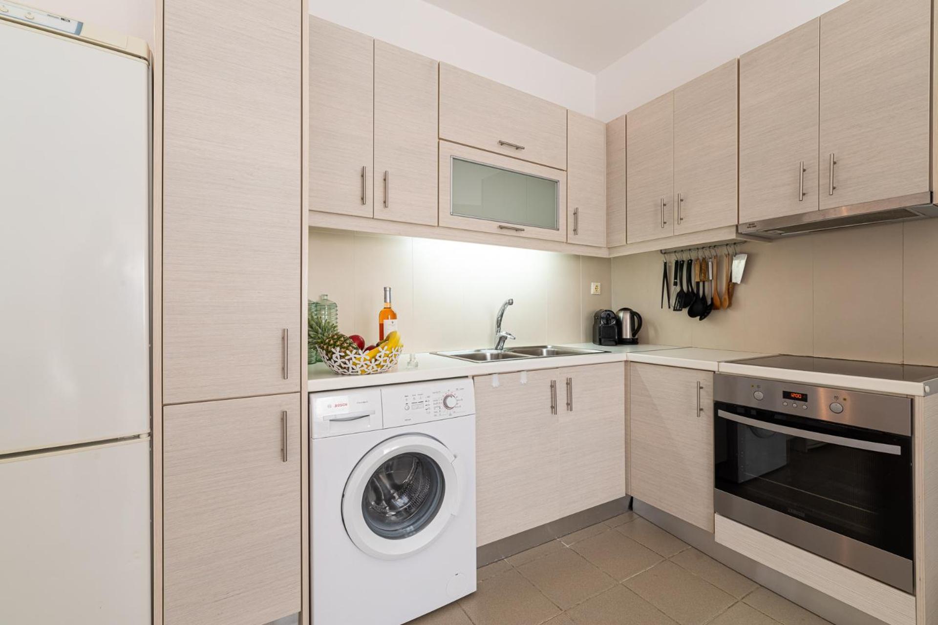 Elio A 1Bdr Apt With Garden 1 Min From The Beach By Hospi Iraklio Exterior foto