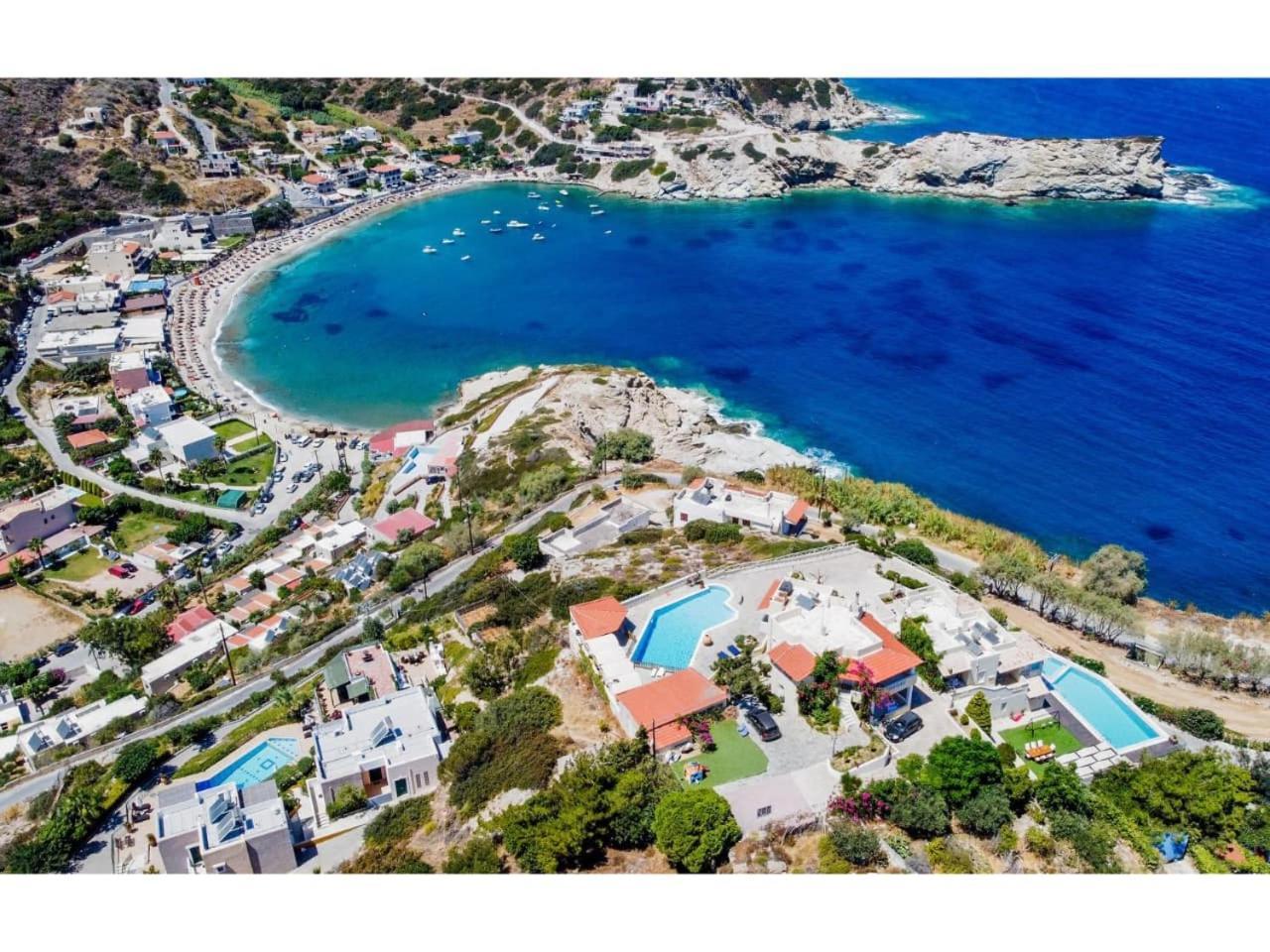 Elio A 1Bdr Apt With Garden 1 Min From The Beach By Hospi Iraklio Exterior foto